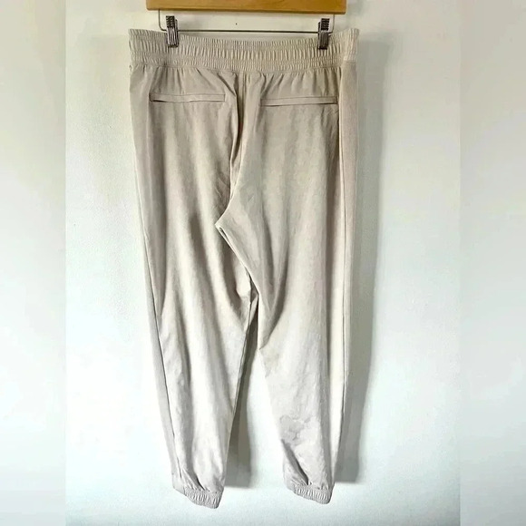 Athleta Brooklyn Textured Animal Print Joggers Size 14 - Picture 7 of 15